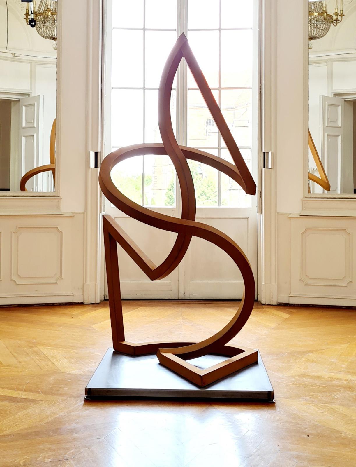 Sonja Edle von Hoeßle, ZILODY, 2022, Cortenstahl, 200 cm x 100 cm x 115 cm, Galerie Cyprian Brenner, LONGSTREET ART SHOP