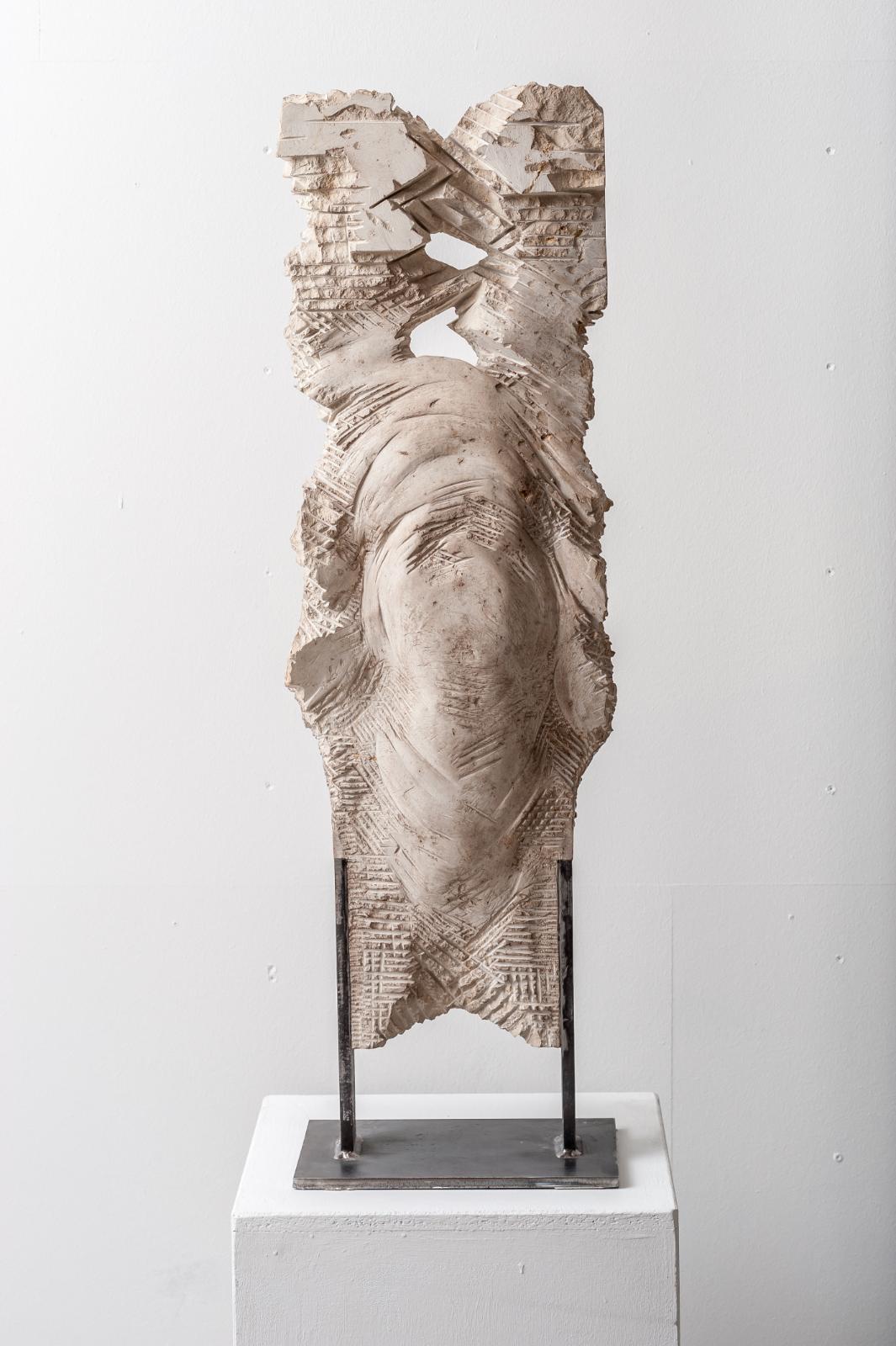 Christoph Traub, Haut 3, 2014, Jura/Stahl, 101 x 13 x 30 cm, trc013ko