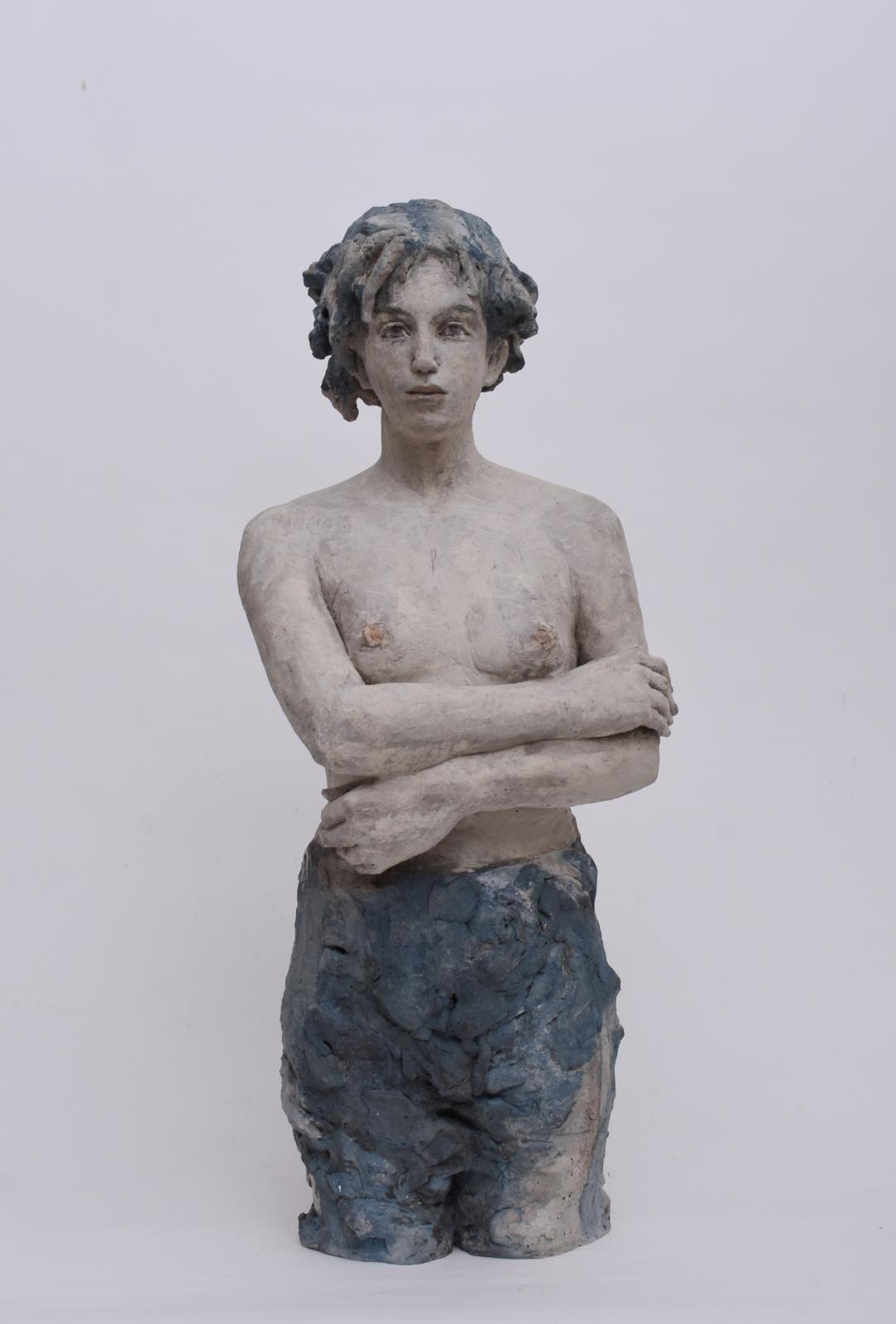 Silvia Siemes, Halbfigur, 2020, Terrakotta, engobiert, Höhe: 86 cm, sis003de