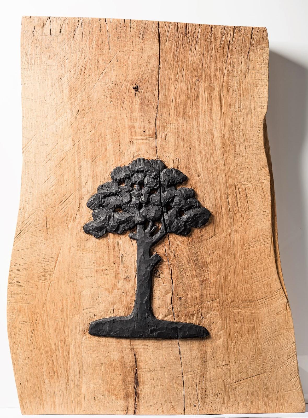 Andreas Welzenbach, Baum, nur Baum,, Aus der Serie: Eisenguss, 2014, Eiche, farbig gefasst, 72 x 54 x 8 cm, Preis auf Anfrage, wea005ko