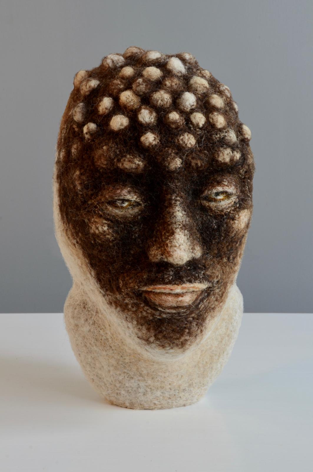 Stefanie Ehrenfried, O.T.(Doppel), 2010/2013, Wolle nadelgefilzt, 30 x 15 x 20 cm