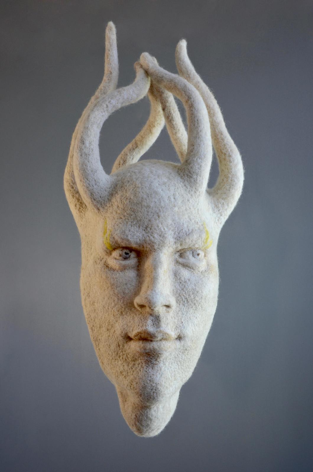 Stefanie Ehrenfried, Genius, 2010, Wolle Nadelgefilzt, 60 x 30 x 30 cm