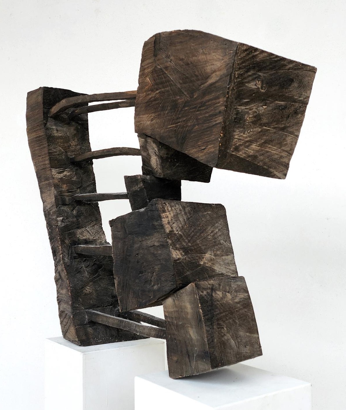Armin Göhringer, o.T. (24), 2013, Holz geschwärzt, 87 x 120 cm x 28 cm, Galerie Cyprian Brenner, LONGSTREET ART SHOP