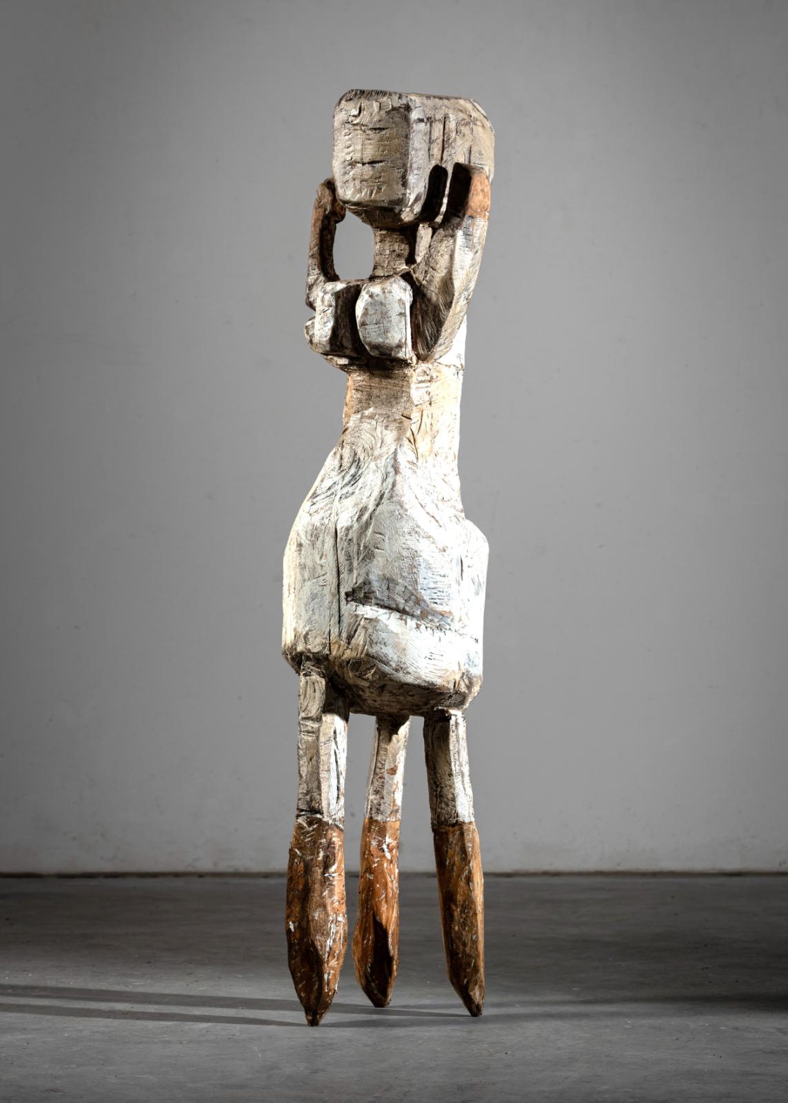 Klaus Hack, Frau Freud, 2021, 2023, Kirsche, teilweise weiß gefasst, 124 cm x 28 cm x 26 cm, Galerie Cyprian Brenner, LONGSTREET ART SHOP